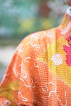Lade das Bild in den Galerie-Viewer, Kurze Kantha-Jacke