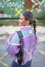 Lade das Bild in den Galerie-Viewer, Kurze Kantha-Jacke