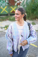 Lade das Bild in den Galerie-Viewer, Lange Kantha-Jacke