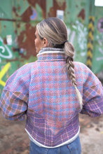 Lade das Bild in den Galerie-Viewer, Kurze Kantha-Jacke
