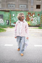 Lade das Bild in den Galerie-Viewer, Lange Kantha-Jacke
