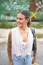 Lade das Bild in den Galerie-Viewer, Kantha Bae Weste