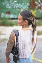Lade das Bild in den Galerie-Viewer, Kantha Bae Weste