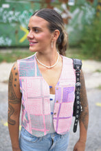 Lade das Bild in den Galerie-Viewer, Kantha Bae Weste