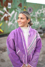 Načíst obrázek do prohlížeče Galerie, Bunda Kantha Short