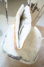 Načíst obrázek do prohlížeče Galerie, Kantha Laptop obal MacBook Air / Pro 13" - 14"