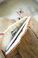 Načíst obrázek do prohlížeče Galerie, Kantha Laptop obal MacBook Air / Pro 13" - 14"