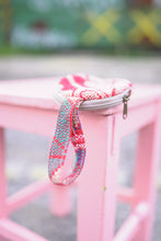 Načíst obrázek do prohlížeče Galerie, Peněženka kantha Poisa mini