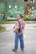 Lade das Bild in den Galerie-Viewer, Kurze Kantha-Jacke