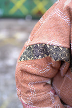 Načíst obrázek do prohlížeče Galerie, Bunda Kantha Long