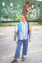 Lade das Bild in den Galerie-Viewer, Kurze Kantha-Jacke