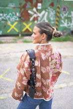 Lade das Bild in den Galerie-Viewer, Kurze Kantha-Jacke