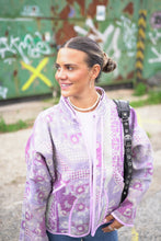 Lade das Bild in den Galerie-Viewer, Kurze Kantha-Jacke