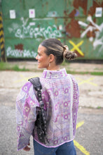 Lade das Bild in den Galerie-Viewer, Kurze Kantha-Jacke
