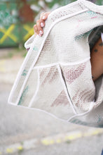 Lade das Bild in den Galerie-Viewer, Kurze Kantha-Jacke