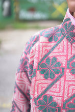Lade das Bild in den Galerie-Viewer, Kurze Kantha-Jacke