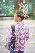 Lade das Bild in den Galerie-Viewer, Kurze Kantha-Jacke