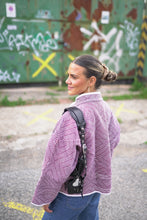 Lade das Bild in den Galerie-Viewer, Kurze Kantha-Jacke