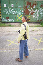 Lade das Bild in den Galerie-Viewer, Kurze Kantha-Jacke