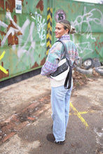 Načíst obrázek do prohlížeče Galerie, Bunda Kantha Short