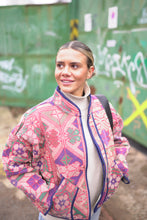 Načíst obrázek do prohlížeče Galerie, Bunda Kantha Short