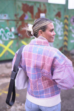 Načíst obrázek do prohlížeče Galerie, Bunda Kantha Short