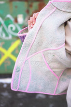 Lade das Bild in den Galerie-Viewer, Kurze Kantha-Jacke