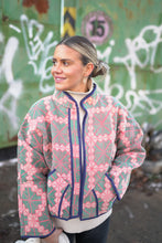 Načíst obrázek do prohlížeče Galerie, Bunda Kantha Short