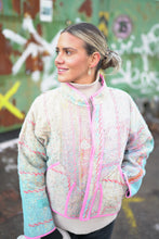 Načíst obrázek do prohlížeče Galerie, Bunda Kantha Short