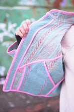 Načíst obrázek do prohlížeče Galerie, Bunda Kantha Short