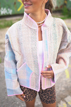 Lade das Bild in den Galerie-Viewer, Kurze Kantha-Jacke