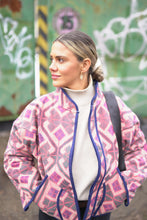 Načíst obrázek do prohlížeče Galerie, Bunda Kantha Short