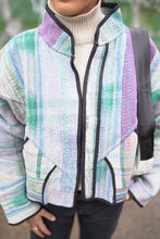 Lade das Bild in den Galerie-Viewer, Kurze Kantha-Jacke