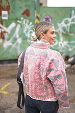 Načíst obrázek do prohlížeče Galerie, Bunda Kantha Short