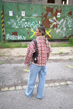 Načíst obrázek do prohlížeče Galerie, Bunda Kantha Short

