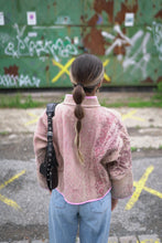 Lade das Bild in den Galerie-Viewer, Kurze Kantha-Jacke
