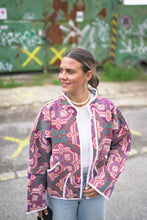 Načíst obrázek do prohlížeče Galerie, Bunda Kantha Short
