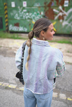 Lade das Bild in den Galerie-Viewer, Kurze Kantha-Jacke
