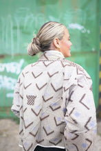 Load image into Gallery viewer, Kantha Short Jacket

