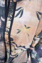 Load image into Gallery viewer, Kantha Short Jacket
