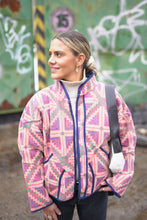 Načíst obrázek do prohlížeče Galerie, Bunda Kantha Short
