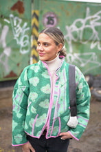 Načíst obrázek do prohlížeče Galerie, Bunda Kantha Short
