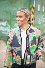 Load image into Gallery viewer, Kantha Short Jacket
