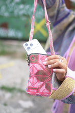 Načíst obrázek do prohlížeče Galerie, Kantha Phone case
