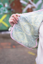 Načíst obrázek do prohlížeče Galerie, Vesta Kantha XS/M
