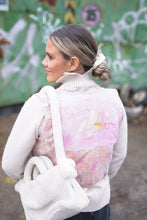 Načíst obrázek do prohlížeče Galerie, Vesta Kantha XS/M
