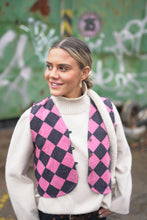 Načíst obrázek do prohlížeče Galerie, Vesta Kantha XS/M
