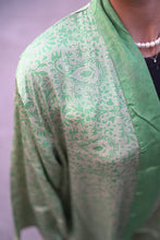 Load image into Gallery viewer, Kimono Indira
