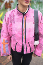 Lade das Bild in den Galerie-Viewer, Kurze Kantha-Jacke
