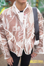 Lade das Bild in den Galerie-Viewer, Kurze Kantha-Jacke
